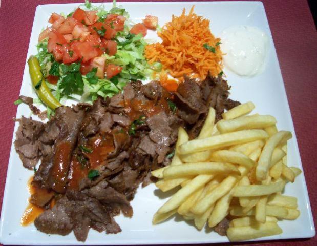 KEBAB CONTRE HAMBURGER