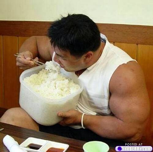 Bien que plus digeste, les portions de riz restent les mêmes que les pâtes! Bien que plus digeste, les portions de riz restent les mêmes que les pâtes!