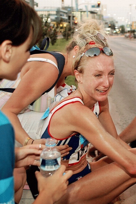 2008-2009 : Deux années noires pour la championne Paula Radcliffe puisqu'ele enchaîna deux fractures de l'orteil puis du fémur.