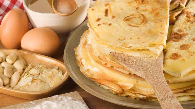 Osez ajouter de la textue à même la pâte à crêpes (amandes effilées, zestes d'agrimes) et les gouts (cannelle, Cointreau...). Osez ajouter de la textue à même la pâte à crêpes (amandes effilées, zestes d'agrimes) et les gouts (cannelle, Cointreau...).